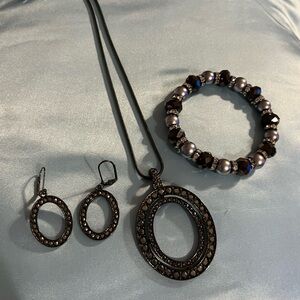 Silver and Black Necklace with Textured Jewelry Set
